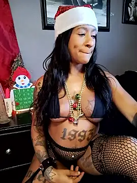 Snapshot of iitsolivia13 chatting on 12-16-24, 08:37 iitsolivia13 online show from 12-16-24, 08:37