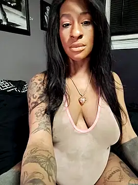 Snapshot of iitsolivia13 chatting on 02-22-25, 03:01 iitsolivia13 online show from 02-22-25, 03:01