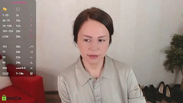 VickyGolden online show from 10-29-25, 05:31