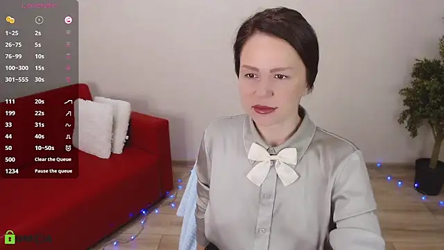 VickyGolden online show from 03-12-26, 05:13