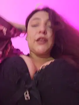 VickyHoult online show from 05-02-26, 12:48