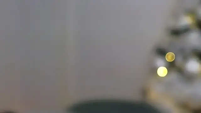 Snapshot of Xentthia chatting on 12-14-24, 08:29 Xentthia online show from 12-14-24, 08:29