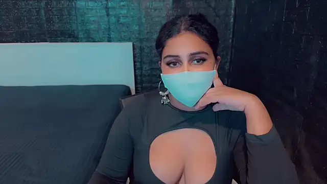 Snapshot of SonY_CaM chatting on 12-27-24, 04:54 SonY CaM online show from 12-27-24, 04:54