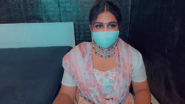 Snapshot of SonY_CaM chatting on 12-28-24, 05:03 SonY CaM online show from 12-28-24, 05:03