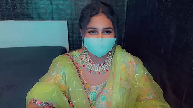 Snapshot of SonY_CaM chatting on 12-30-24, 08:04 SonY CaM online show from 12-30-24, 08:04