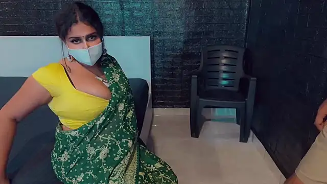 Snapshot of SonY_CaM chatting on 01-19-25, 08:19 SonY CaM online show from 01-19-25, 08:19