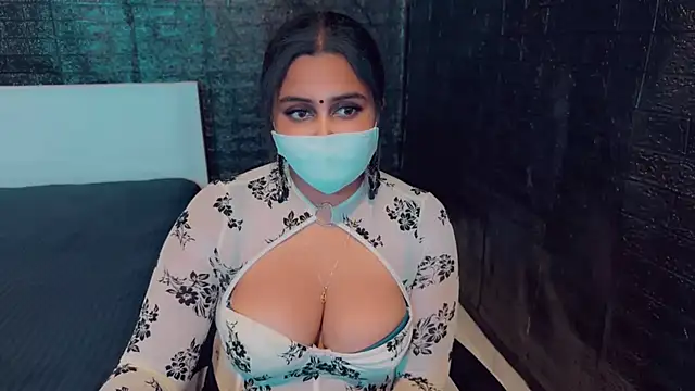 Snapshot of SonY_CaM chatting on 01-31-25, 08:01 SonY CaM online show from 01-31-25, 08:01