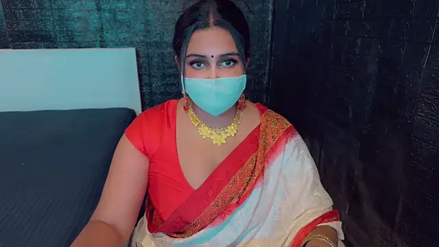 Snapshot of SonY_CaM chatting on 02-25-25, 04:31 SonY CaM online show from 02-25-25, 04:31