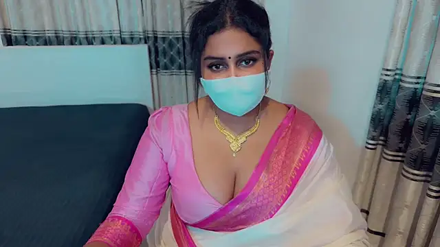 Snapshot of SonY_CaM chatting on 09-22-25, 05:15 SonY CaM online show from 09-22-25, 05:15