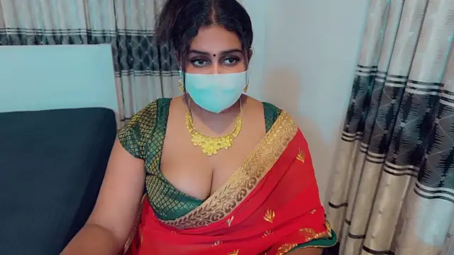 Snapshot of SonY_CaM chatting on 10-17-25, 04:31 SonY CaM online show from 10-17-25, 04:31