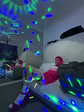 CD Sub2021 online show from 03-09-26, 11:53