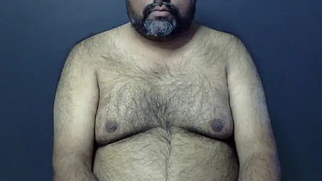 Snapshot of hairysubcub_70 chatting on 02-08-25, 07:04 hairysubcub 70 online show from 02-08-25, 07:04