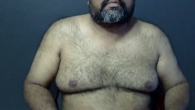 Snapshot of hairysubcub_70 chatting on 02-11-25, 07:12 hairysubcub 70 online show from 02-11-25, 07:12
