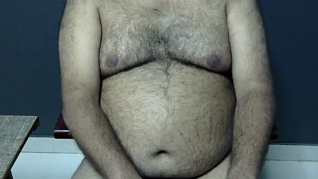 Snapshot of hairysubcub_70 chatting on 02-12-25, 01:16 hairysubcub 70 online show from 02-12-25, 01:16