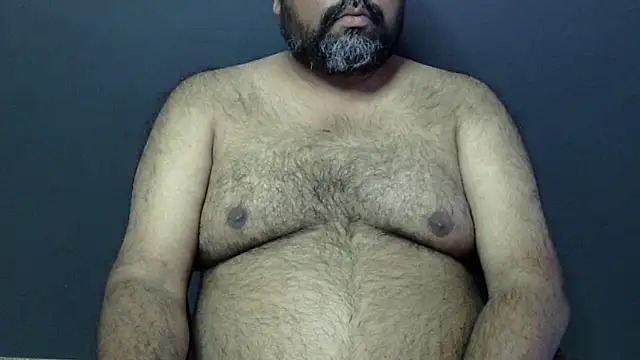 Snapshot of hairysubcub_70 chatting on 02-16-25, 07:04 hairysubcub 70 online show from 02-16-25, 07:04