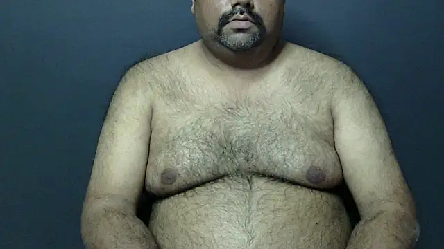 Snapshot of hairysubcub_70 chatting on 02-23-25, 01:21 hairysubcub 70 online show from 02-23-25, 01:21