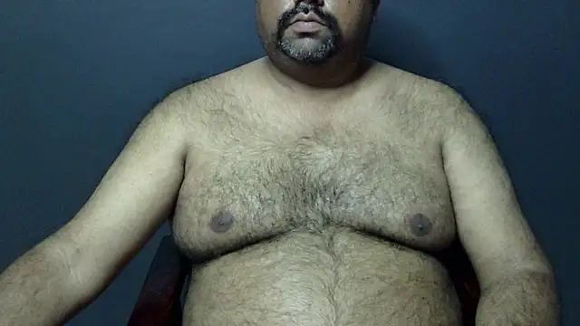 Snapshot of hairysubcub_70 chatting on 02-24-25, 01:21 hairysubcub 70 online show from 02-24-25, 01:21