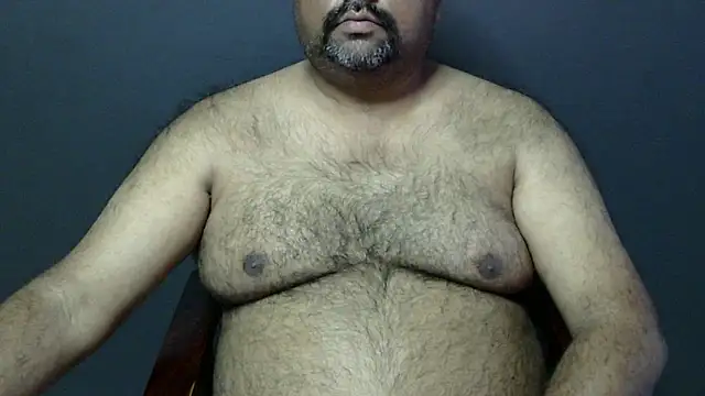 Snapshot of hairysubcub_70 chatting on 02-27-25, 06:50 hairysubcub 70 online show from 02-27-25, 06:50