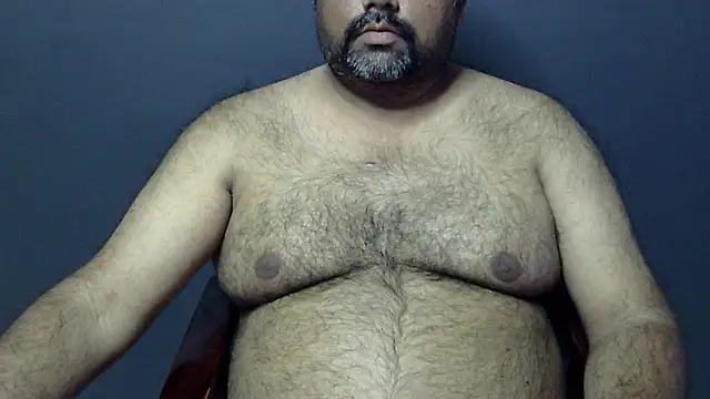 Snapshot of hairysubcub_70 chatting on 03-07-25, 09:51 hairysubcub 70 online show from 03-07-25, 09:51