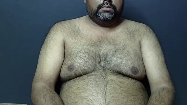 Snapshot of hairysubcub_70 chatting on 03-07-25, 01:07 hairysubcub 70 online show from 03-07-25, 01:07
