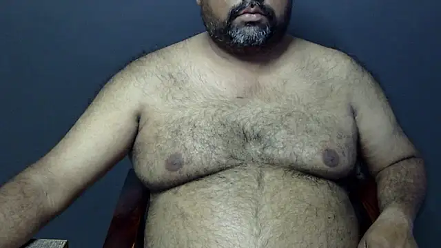 Snapshot of hairysubcub_70 chatting on 03-12-25, 10:16 hairysubcub 70 online show from 03-12-25, 10:16