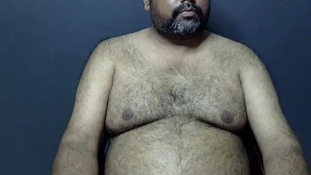 Snapshot of hairysubcub_70 chatting on 03-16-25, 01:06 hairysubcub 70 online show from 03-16-25, 01:06