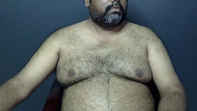 Snapshot of hairysubcub_70 chatting on 03-22-25, 09:34 hairysubcub 70 online show from 03-22-25, 09:34
