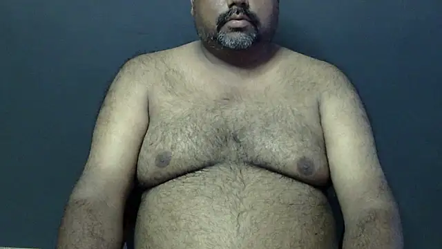 Snapshot of hairysubcub_70 chatting on 09-18-25, 07:10 hairysubcub 70 online show from 09-18-25, 07:10