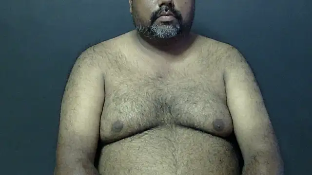 Snapshot of hairysubcub_70 chatting on 09-22-25, 07:32 hairysubcub 70 online show from 09-22-25, 07:32