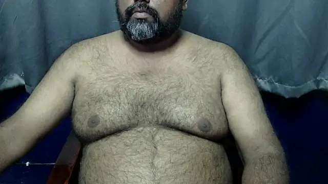 Snapshot of hairysubcub_70 chatting on 10-18-25, 11:55 hairysubcub 70 online show from 10-18-25, 11:55