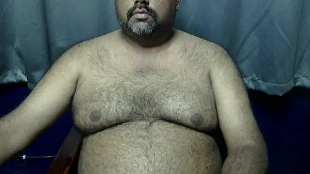 Snapshot of hairysubcub_70 chatting on 11-03-25, 07:20 hairysubcub 70 online show from 11-03-25, 07:20