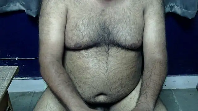 hairysubcub 70 online show from 06-06-26, 04:23