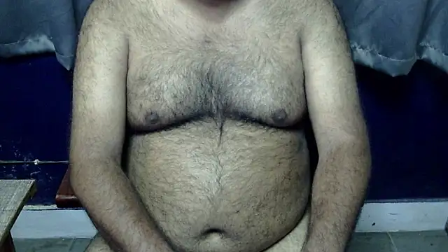 hairysubcub 70 online show from 07-11-26, 06:27