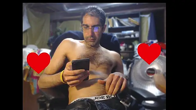 Snapshot of Gsmile1 chatting on 03-15-25, 07:48 Gsmile1 online show from 03-15-25, 07:48