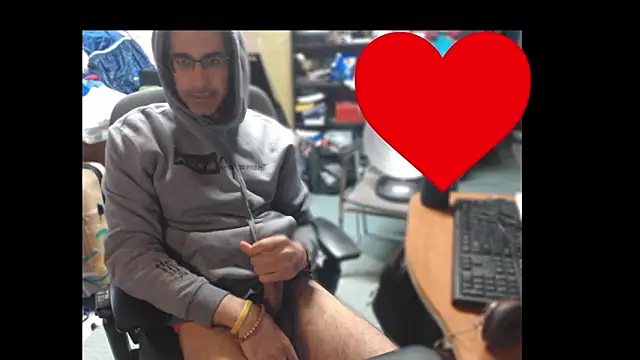 Snapshot of Gsmile1 chatting on 03-14-26, 07:30 Gsmile1 online show from 03-14-26, 07:30