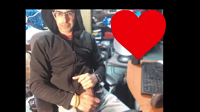 Snapshot of Gsmile1 chatting on 03-15-26, 08:26 Gsmile1 online show from 03-15-26, 08:26