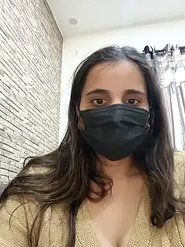 Snapshot of tinaarora chatting on 01-16-25, 06:35 tinaarora online show from 01-16-25, 06:35