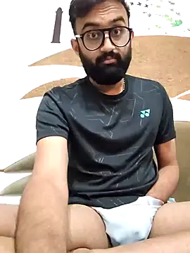 Snapshot of love4shownude chatting on 01-09-25, 02:43 love4shownude online show from 01-09-25, 02:43