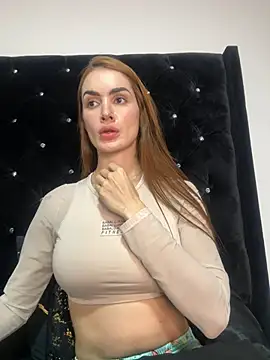 Snapshot of SofiaCarter chatting on 12-30-24, 01:48 SofiaCarter online show from 12-30-24, 01:48