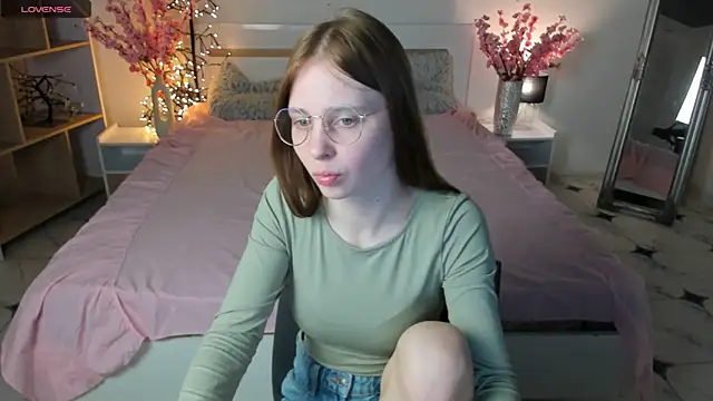 CharmedDoll online show from 03-21-25, 02:40