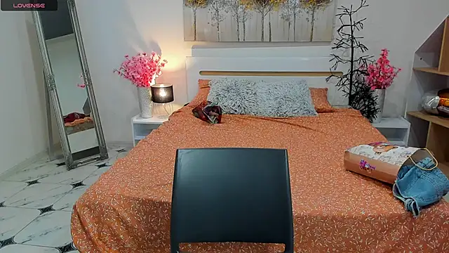 CharmedDoll online show from 10-16-25, 12:28