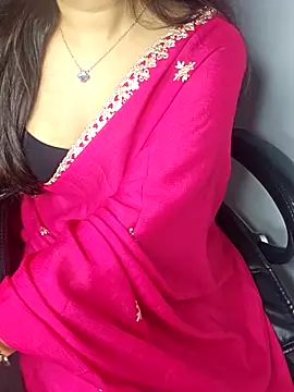 Snapshot of aliyaah_singh chatting on 01-31-26, 07:11 aliyaah singh online show from 01-31-26, 07:11