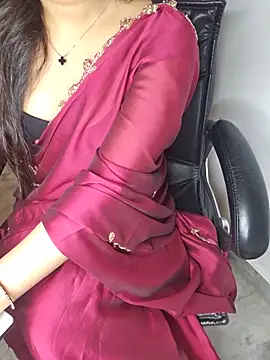 Snapshot of aliyaah_singh chatting on 05-21-26, 06:15 aliyaah singh online show from 05-21-26, 06:15
