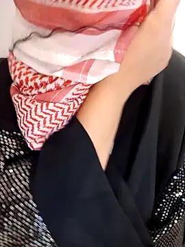 Queen sousou online show from 10-23-25, 09:46