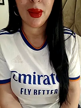 Queen sousou online show from 02-05-26, 01:38