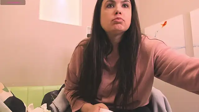 BattyMoll online show from 12-07-24, 04:03