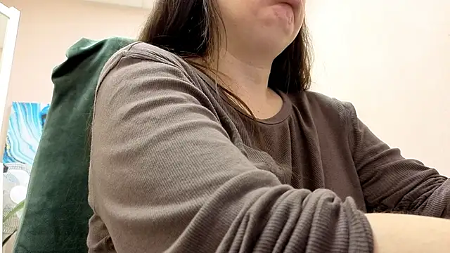 Snapshot of BattyMoll chatting on 11-09-25, 03:32 BattyMoll online show from 11-09-25, 03:32