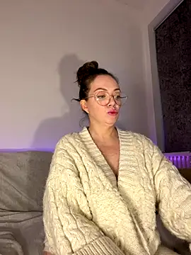 FemDom RubyKnightXXO online show from 11-30-25, 04:11