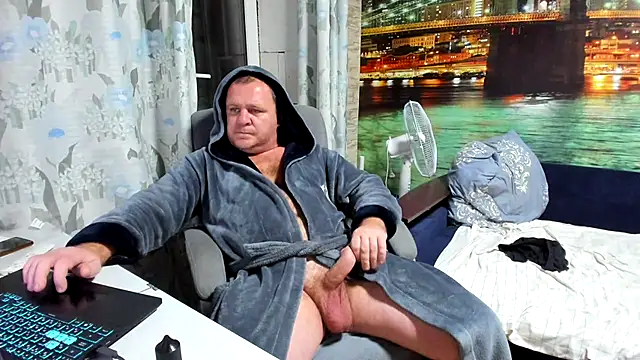 Snapshot of xxrokixxx chatting on 01-09-25, 03:55 xxrokixxx online show from 01-09-25, 03:55