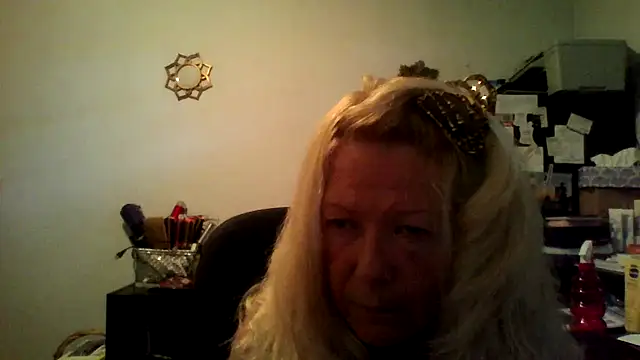 XTRAHORNYONE online show from 10-13-25, 04:07